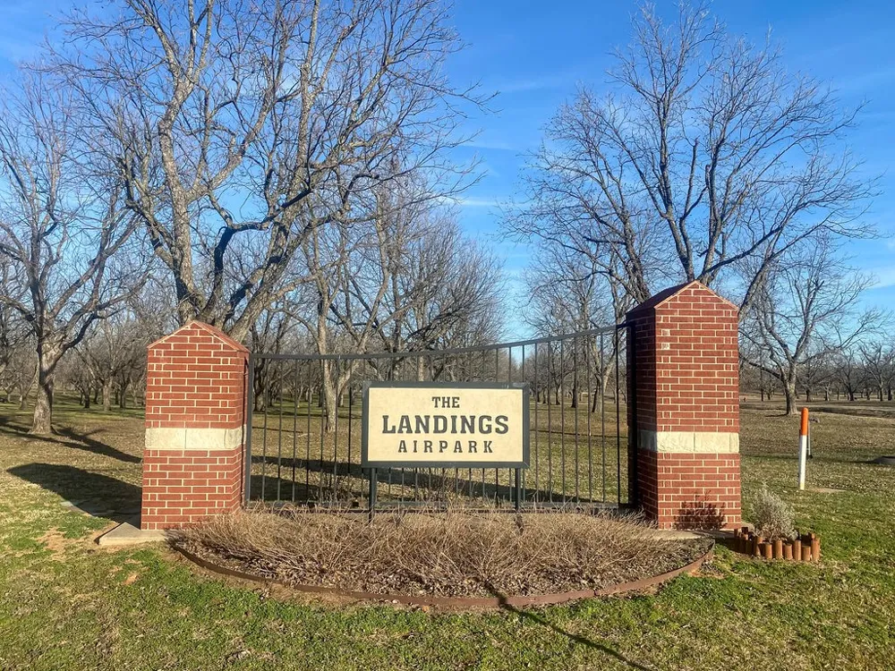 1160 E Landings Granbury, TX 76049
