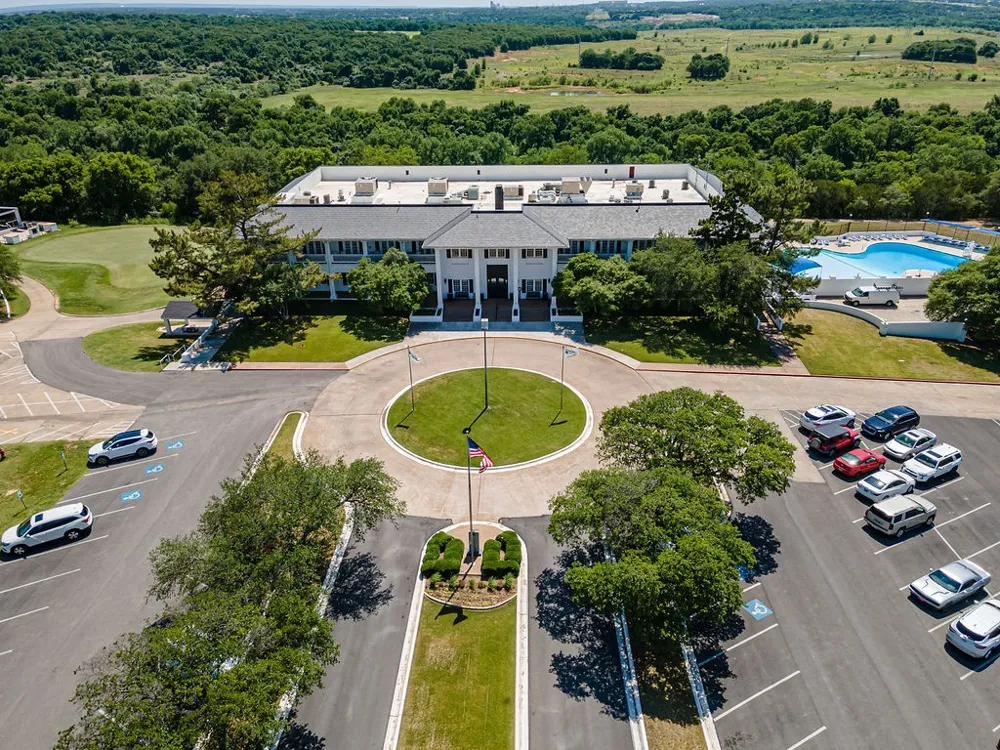 1160 E Landings Granbury, TX 76049