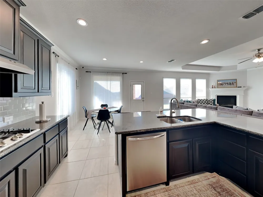 228 Open Sky Drive Aledo, TX 76008
