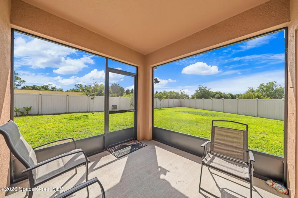 3518 Loggerhead Lane Mims, FL 32754