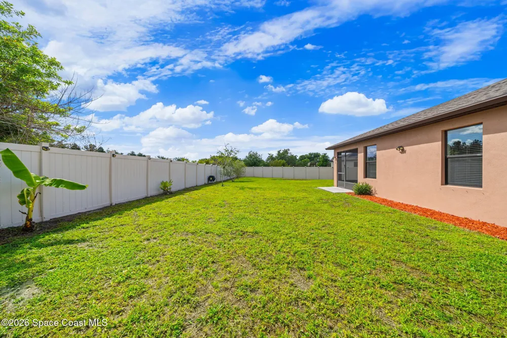 3518 Loggerhead Lane Mims, FL 32754