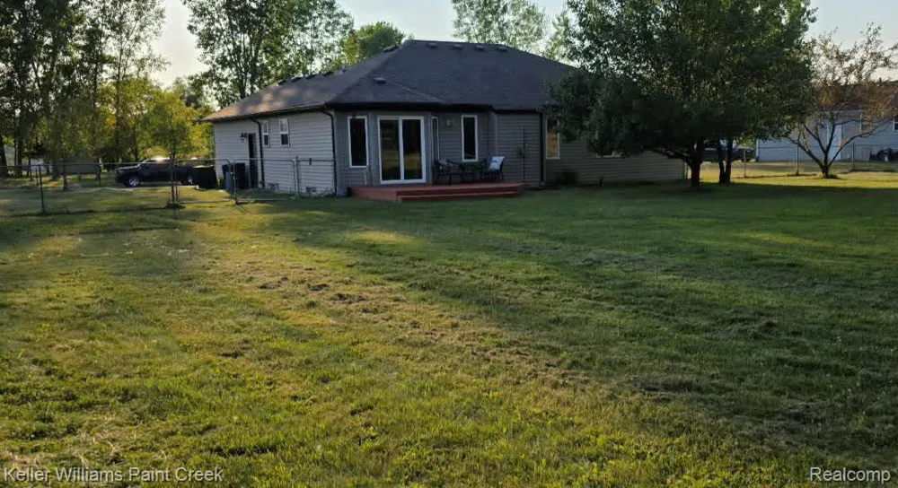 163 DEER PARK EAST Capac Village, MI 48014