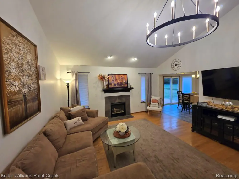 163 DEER PARK EAST Capac Village, MI 48014