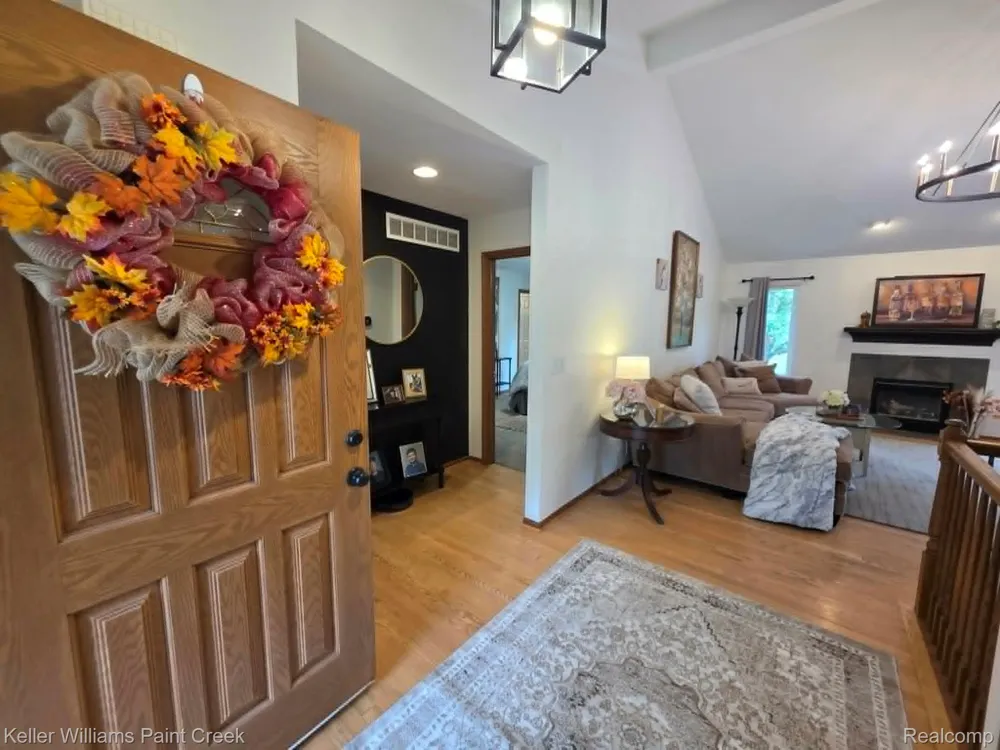 163 DEER PARK EAST Capac Village, MI 48014