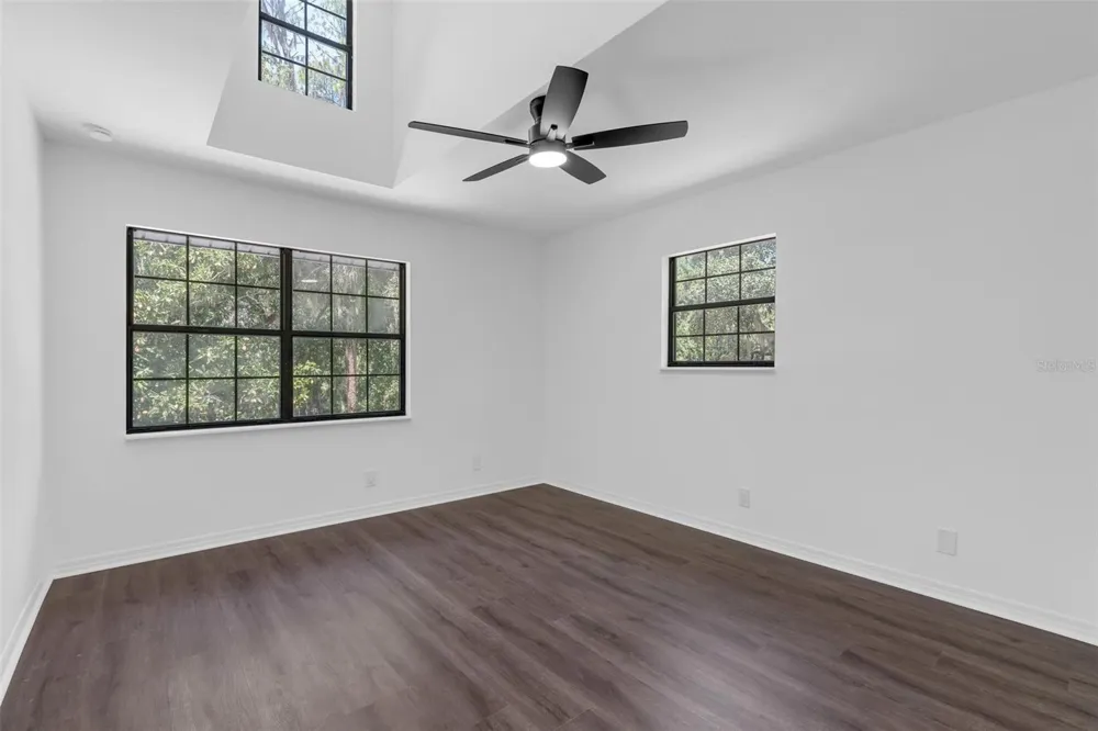 31018 COVE ROAD Tavares, FL 32778