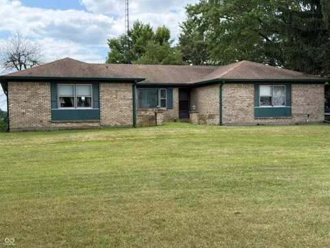 2525 W 50 S