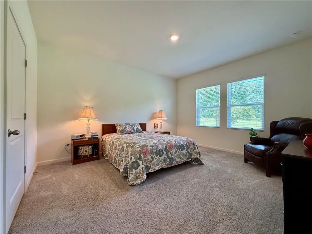 240 Hyde Park Winder, GA 30680