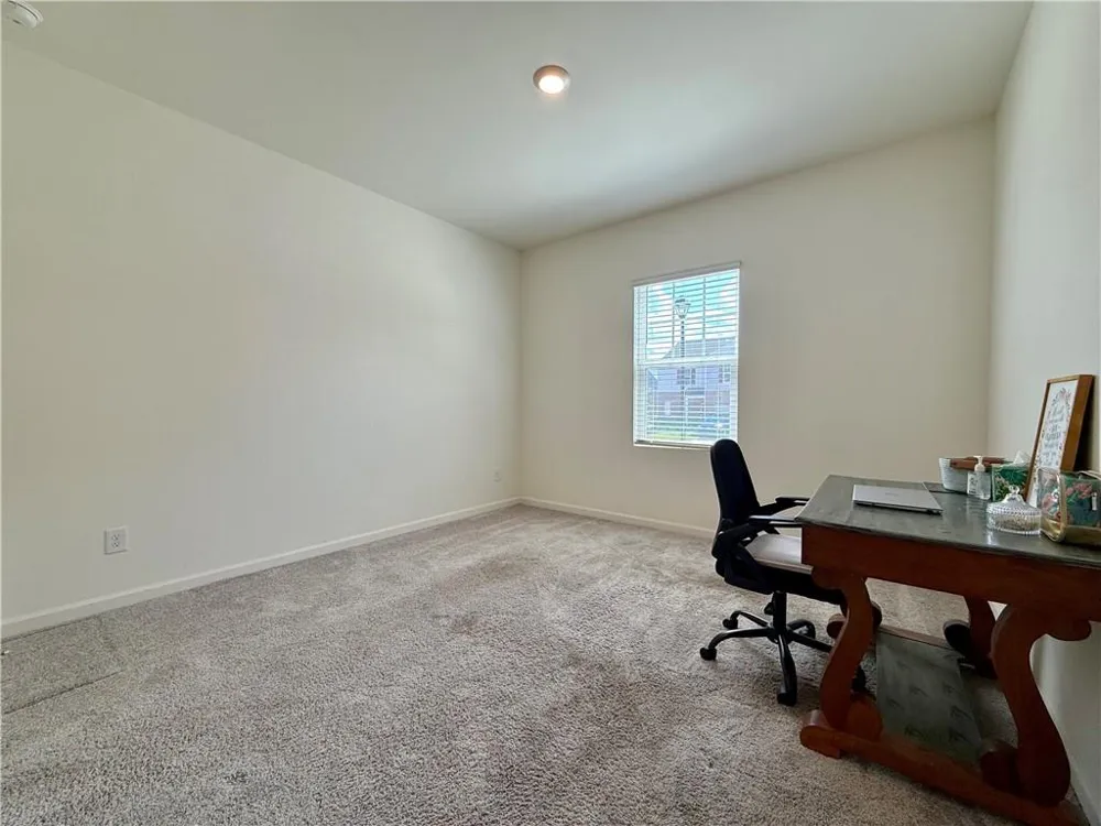 240 Hyde Park Winder, GA 30680