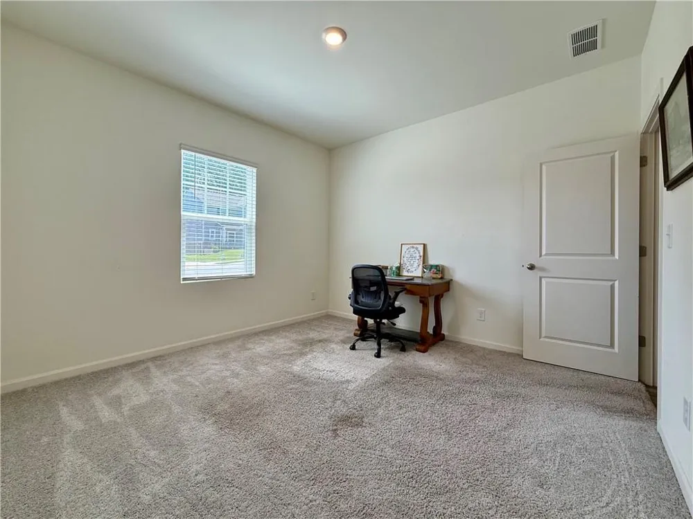 240 Hyde Park Winder, GA 30680