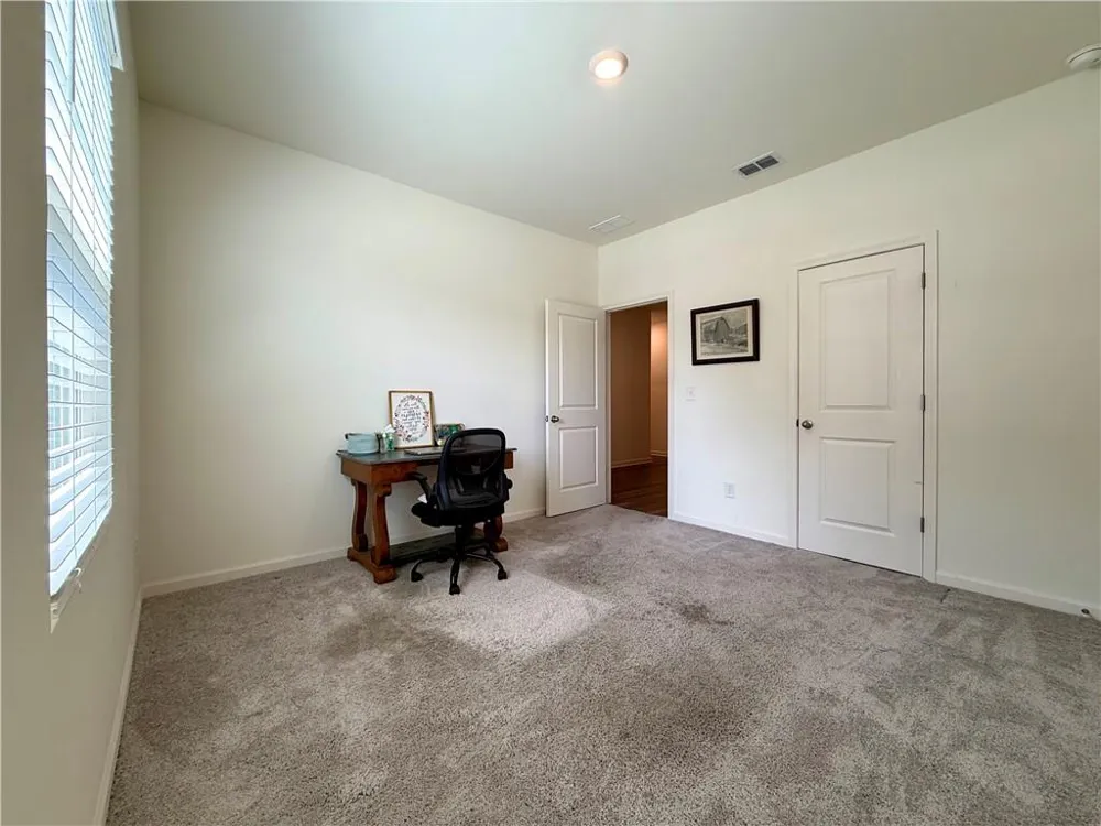 240 Hyde Park Winder, GA 30680
