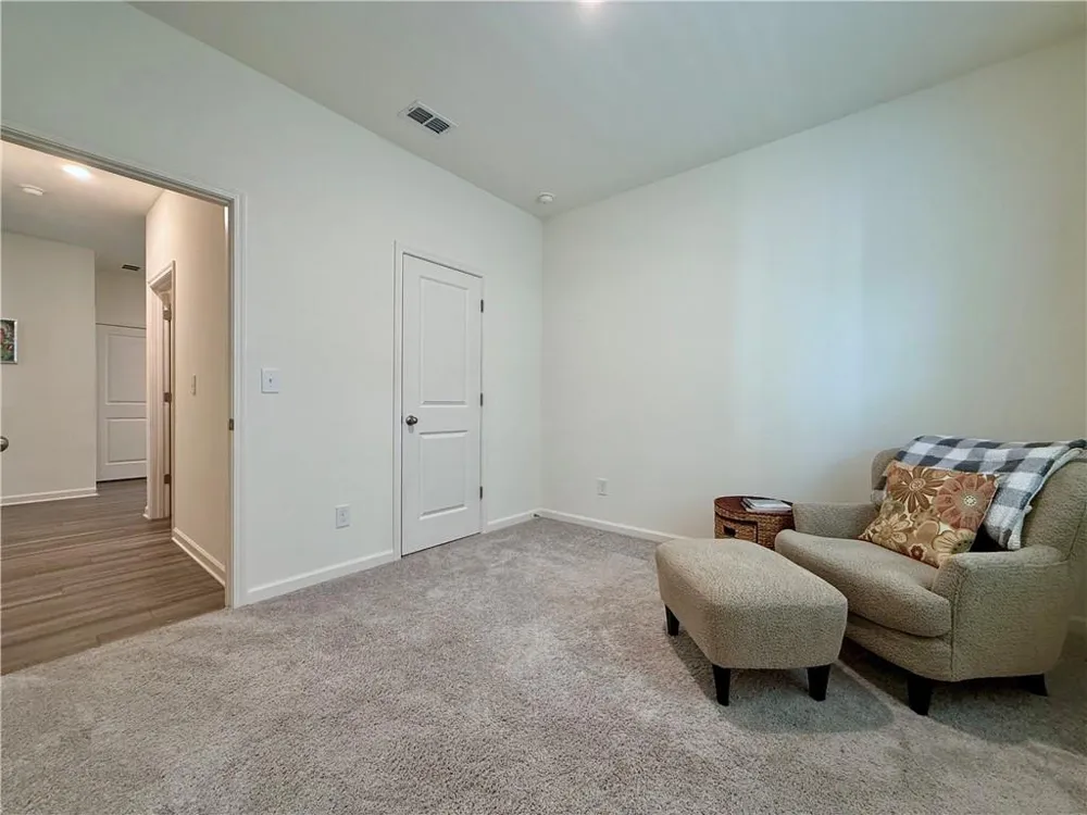 240 Hyde Park Winder, GA 30680