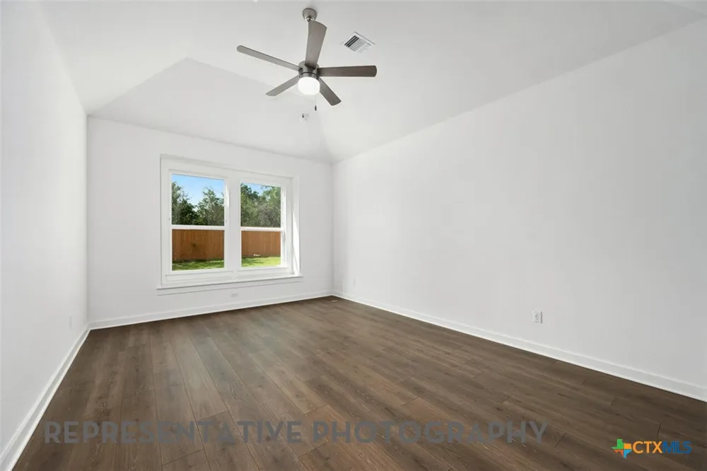 6301 Comanche Moon Trail Austin, TX 78747
