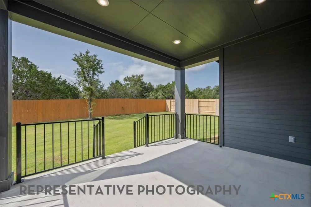 6301 Comanche Moon Trail Austin, TX 78747