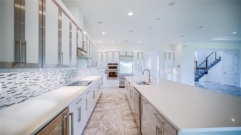 11032 MOBBERLEY CIRCLE Orlando, FL 32832