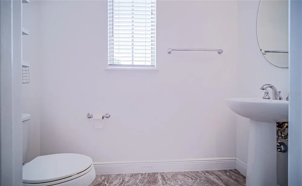 11032 MOBBERLEY CIRCLE Orlando, FL 32832