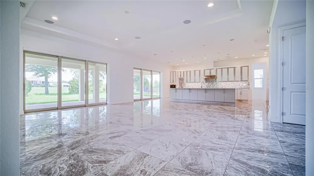 11032 MOBBERLEY CIRCLE Orlando, FL 32832