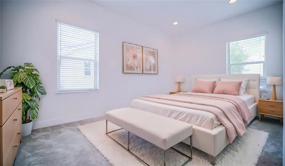 11032 MOBBERLEY CIRCLE Orlando, FL 32832