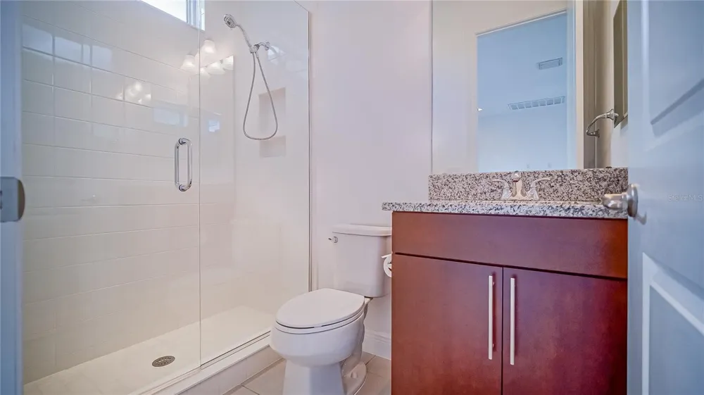 11032 MOBBERLEY CIRCLE Orlando, FL 32832