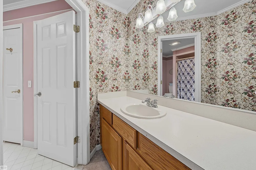 212 Victoria Court St Clair City, MI 48079