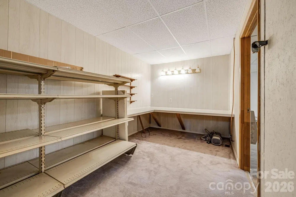 11 E Ridgeway Drive Weaverville, NC 28787