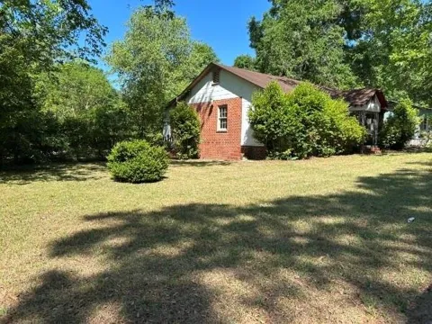 2058 Melton Avenue