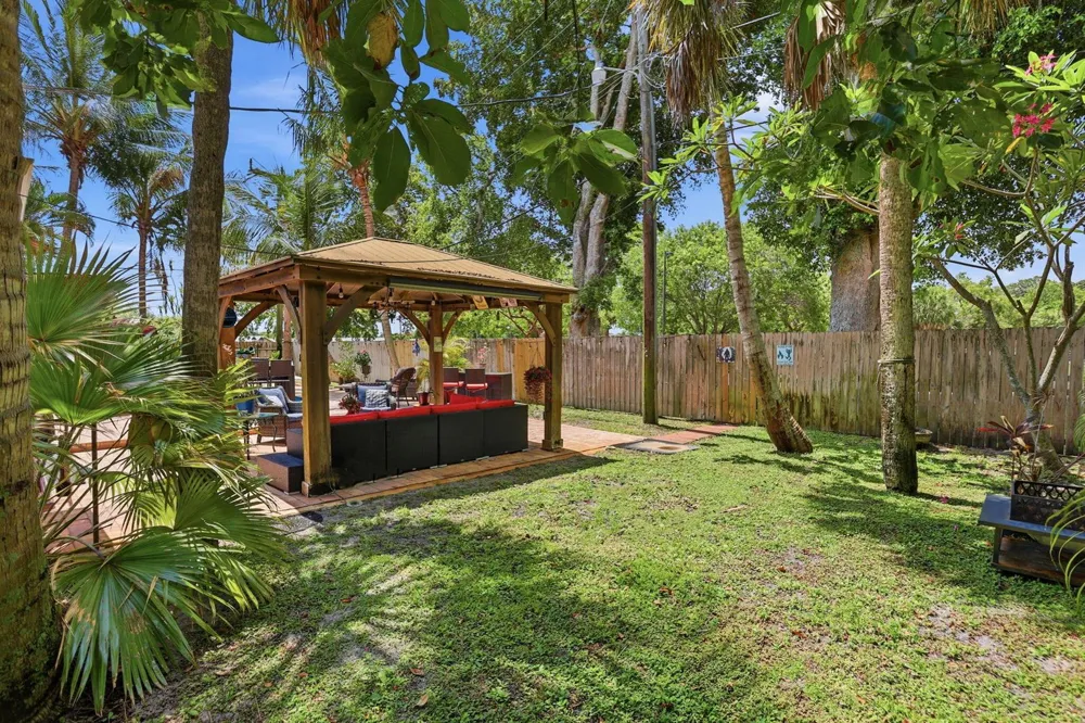 3000 Sherwood Boulevard Delray Beach, FL 33445