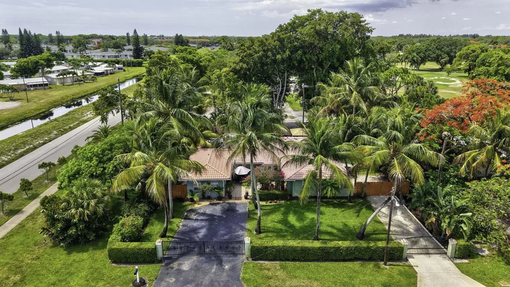 3000 Sherwood Boulevard Delray Beach, FL 33445