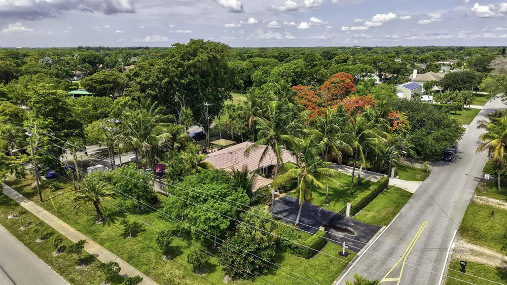 3000 Sherwood Boulevard Delray Beach, FL 33445