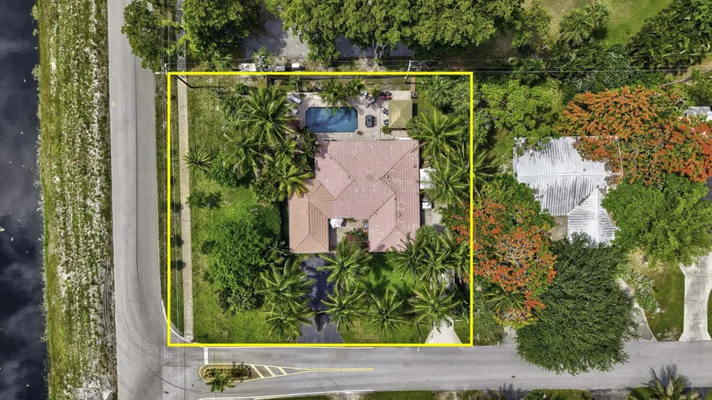 3000 Sherwood Boulevard Delray Beach, FL 33445