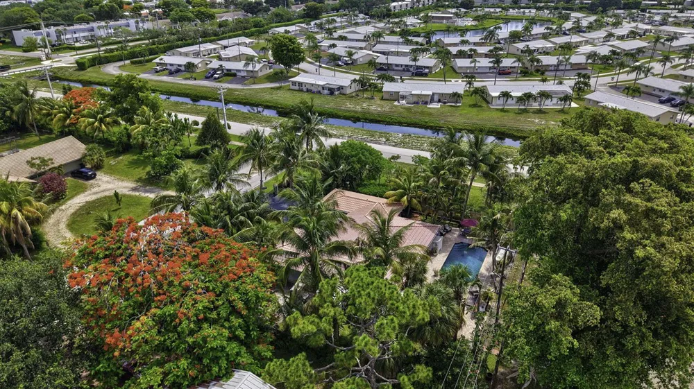 3000 Sherwood Boulevard Delray Beach, FL 33445