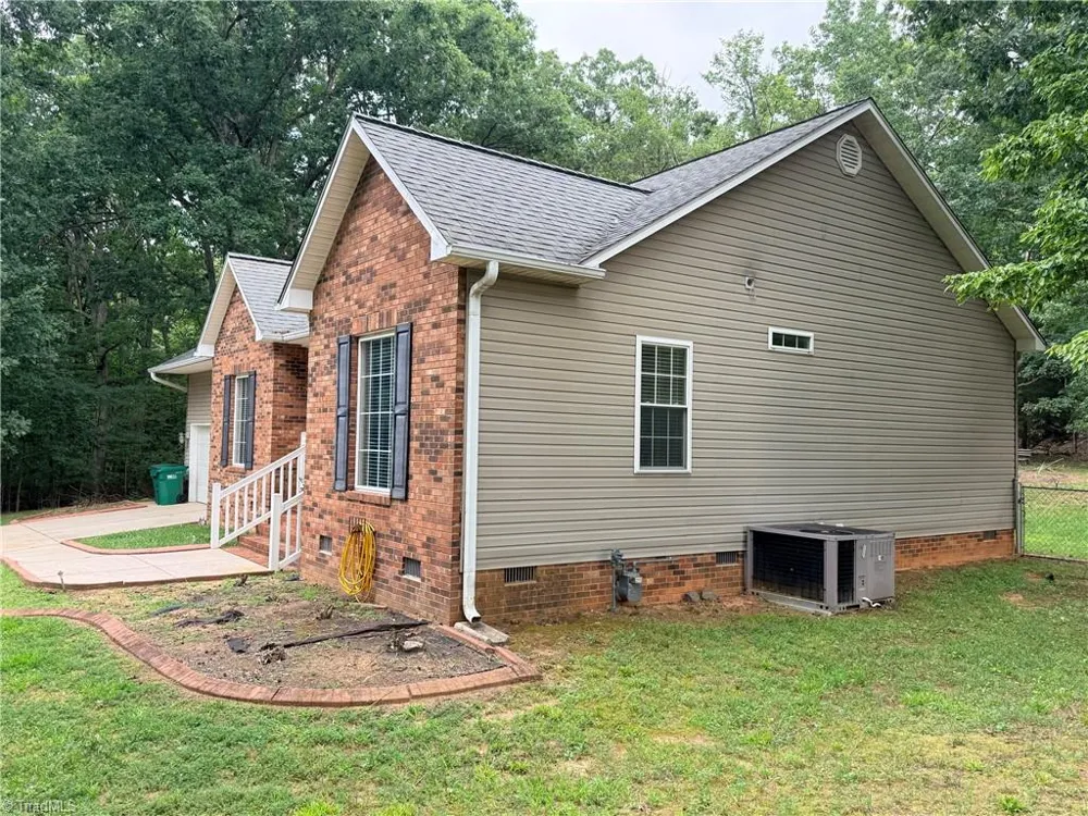197 Landfall Drive Eden, NC 27288