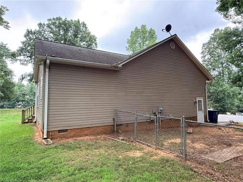 197 Landfall Drive Eden, NC 27288
