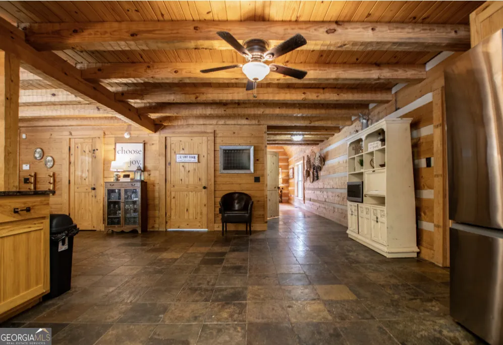 155 Cavender Creek RD Carrollton, GA 30116