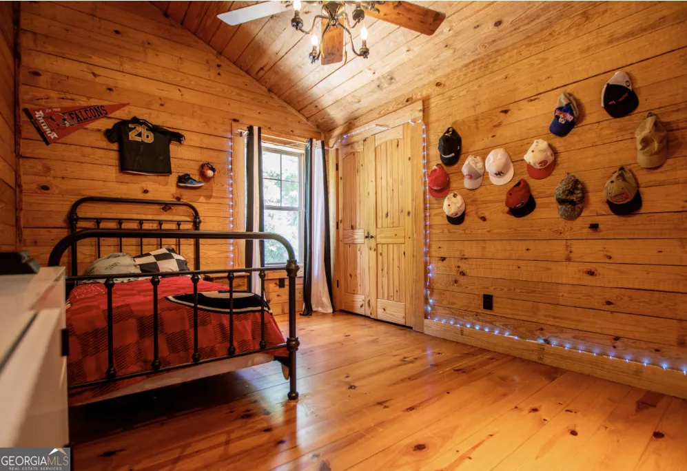 155 Cavender Creek RD Carrollton, GA 30116