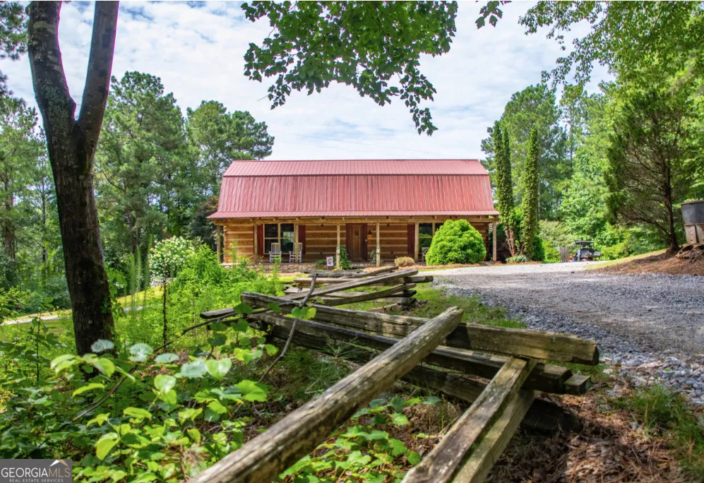 155 Cavender Creek RD Carrollton, GA 30116