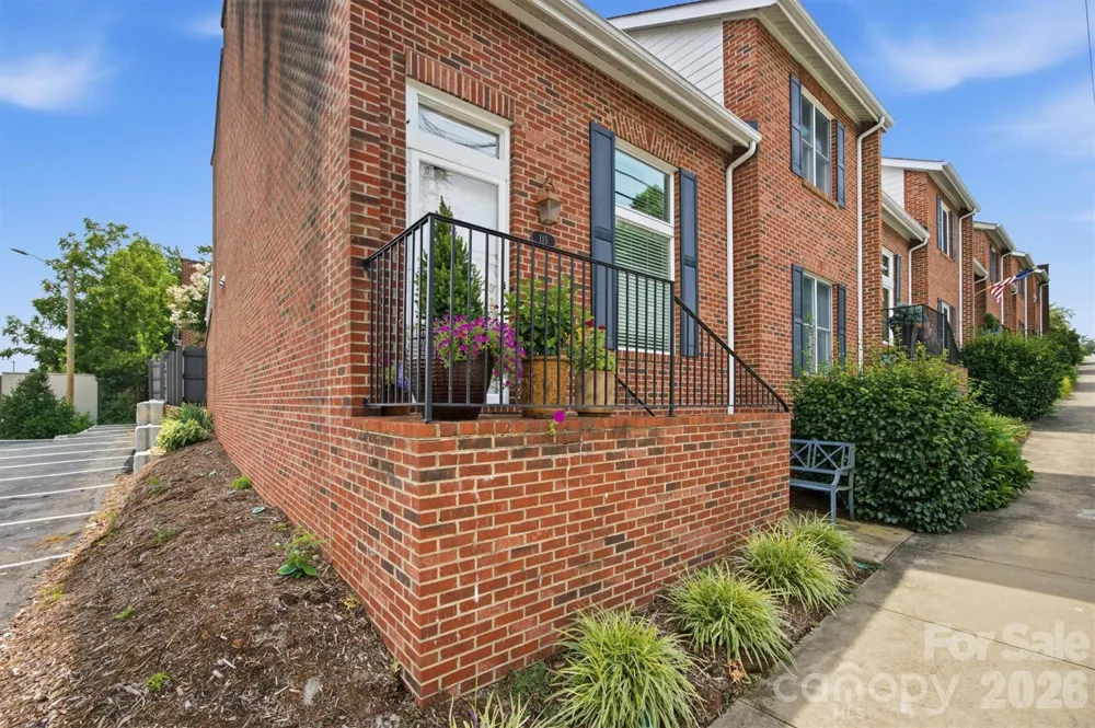 115 W Meeting Street Morganton, NC 28655