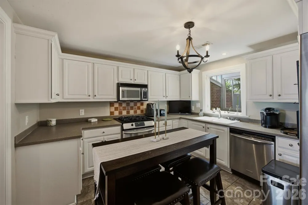 115 W Meeting Street Morganton, NC 28655