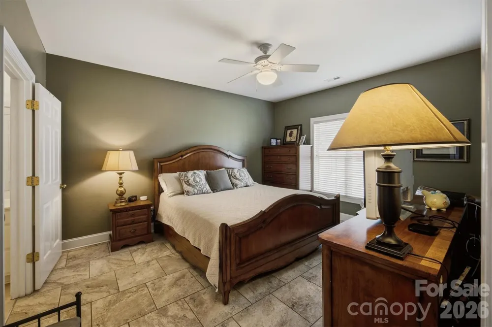 115 W Meeting Street Morganton, NC 28655