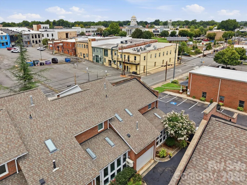 115 W Meeting Street Morganton, NC 28655