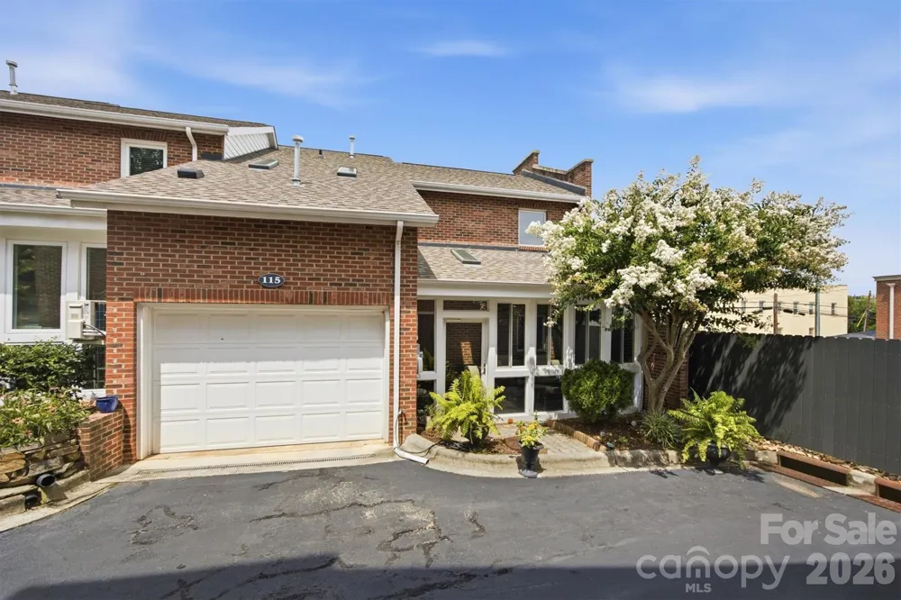 115 W Meeting Street Morganton, NC 28655