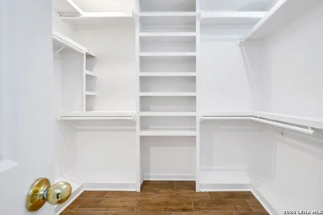 9631 Maytum Cir Helotes, TX 78023