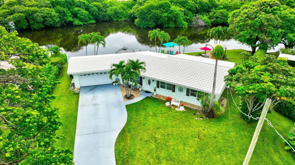 302 Venice Drive Boynton Beach, FL 33426