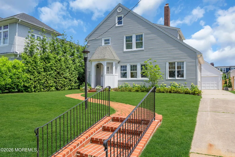 206 Monroe Avenue Spring Lake, NJ 07762