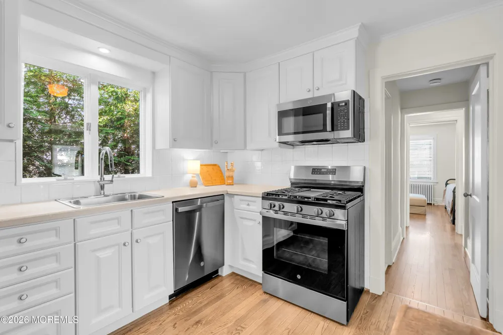 206 Monroe Avenue Spring Lake, NJ 07762