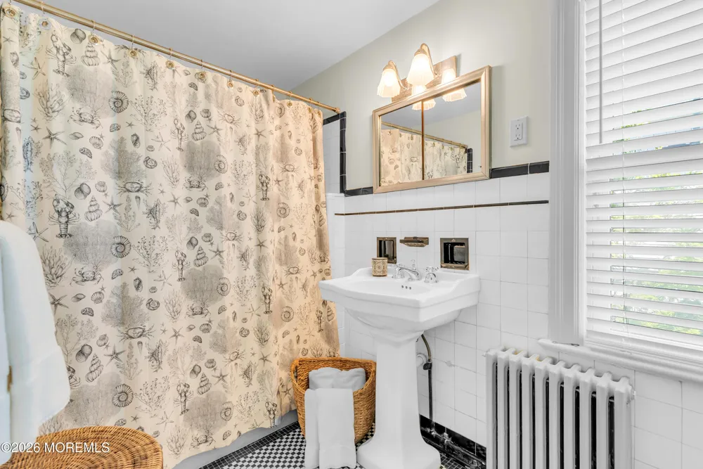206 Monroe Avenue Spring Lake, NJ 07762