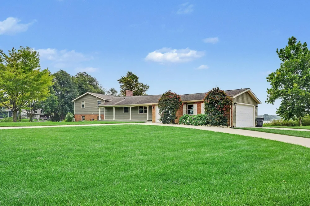 46726 Prospect Drive Hamilton Township, MI 49045
