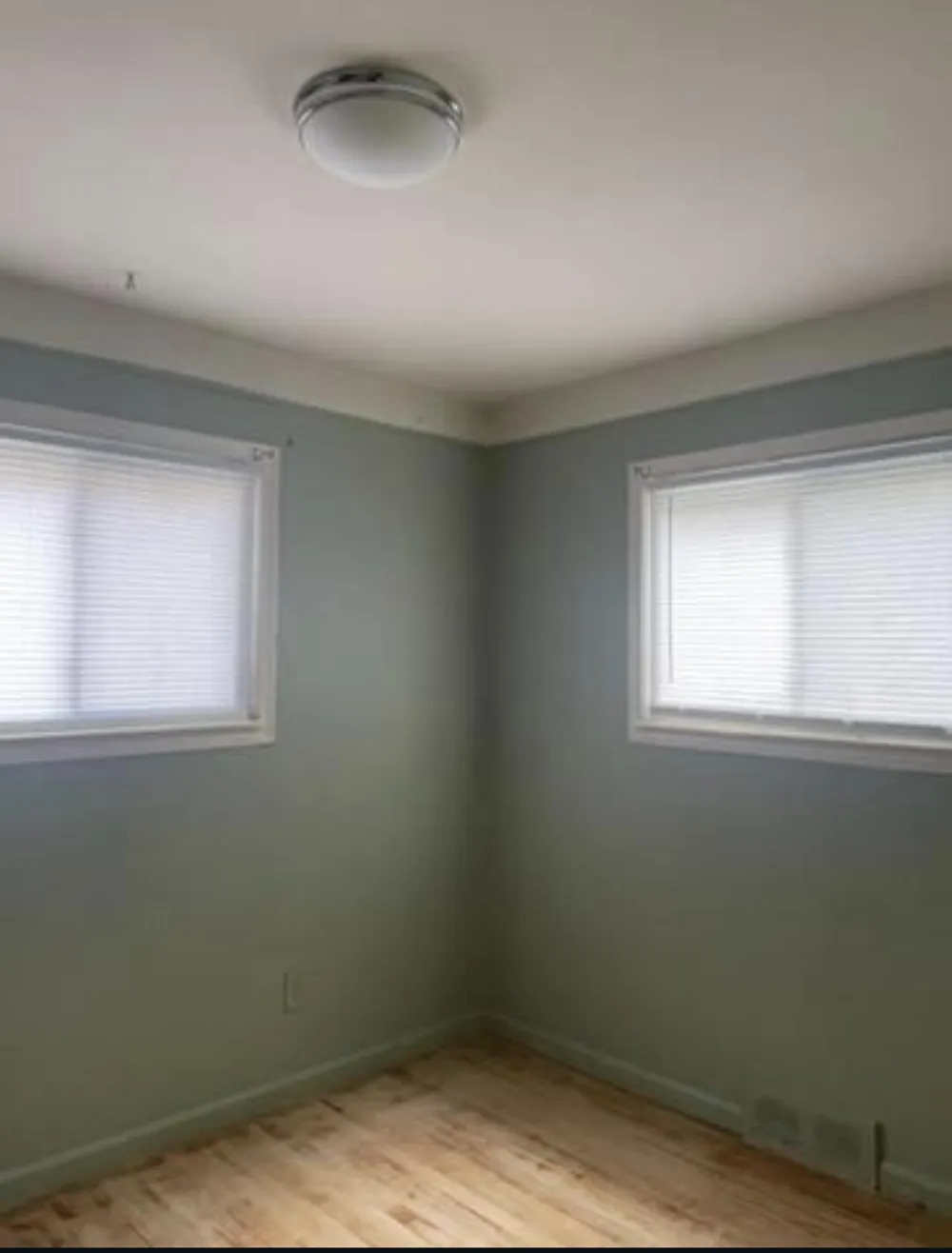 18672 Lennane Street Redford Charter Township, MI 48240
