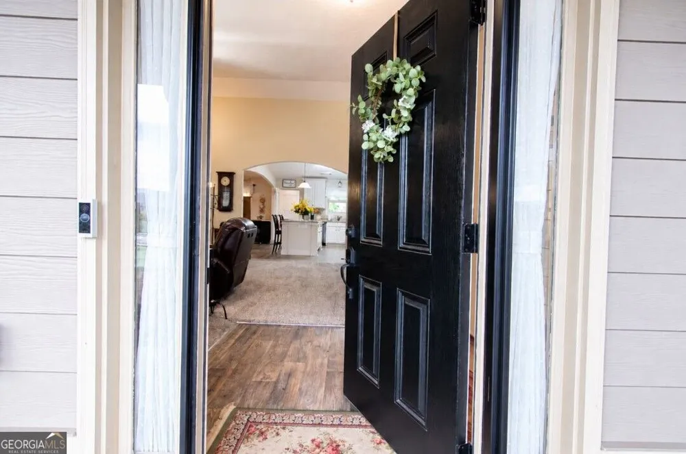 107 Cooper CT Statham, GA 30666