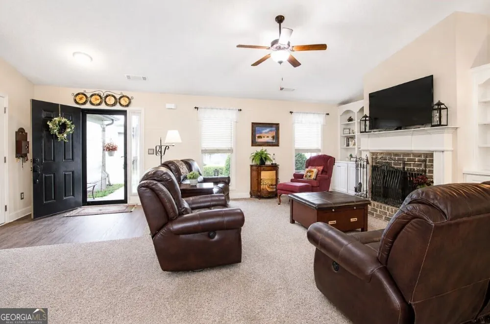 107 Cooper CT Statham, GA 30666