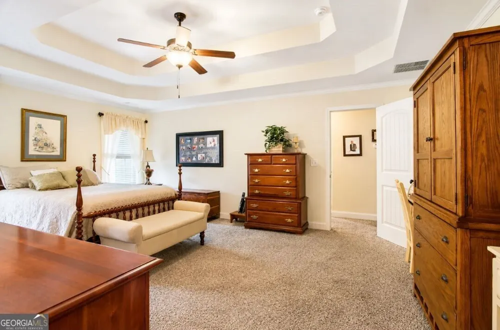 107 Cooper CT Statham, GA 30666